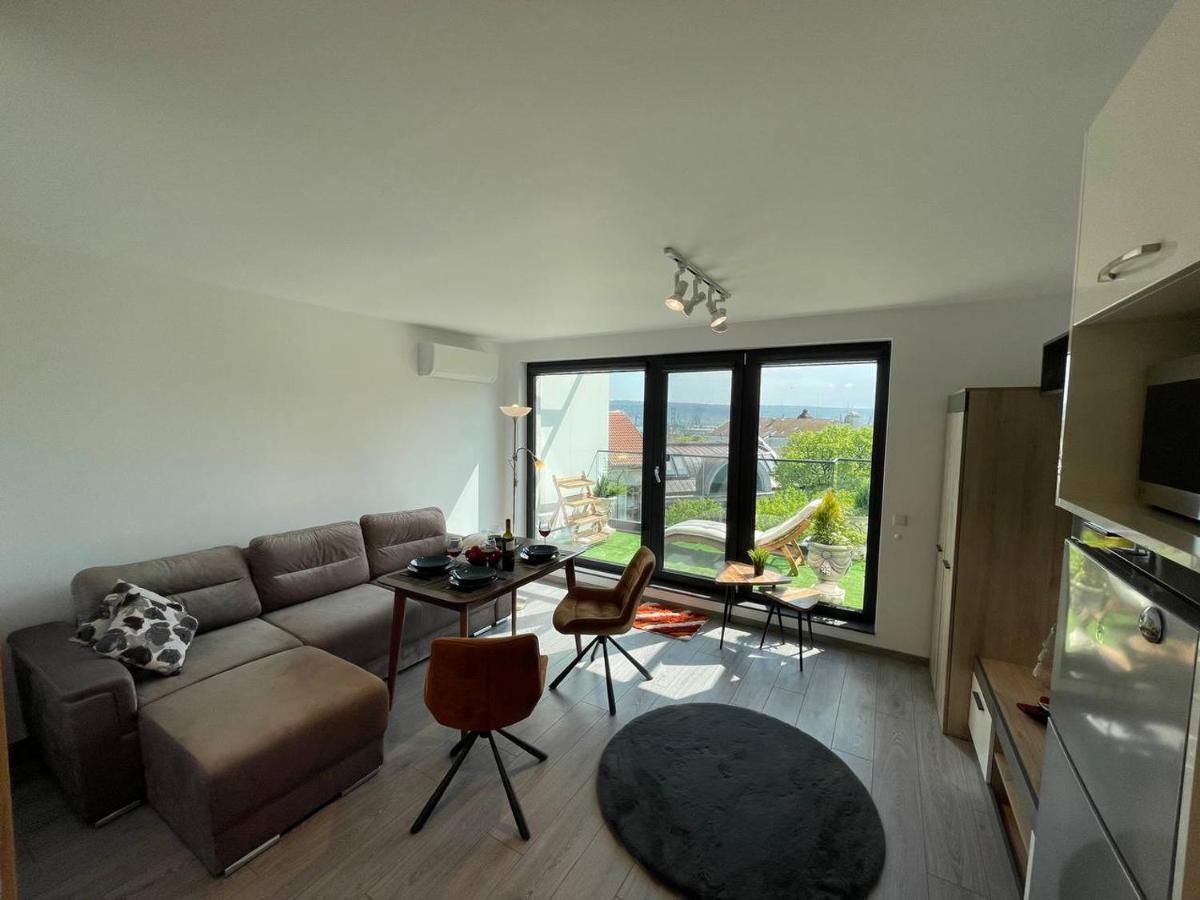 Panoramic Apartment In Varna With Underground Parking Dış mekan fotoğraf